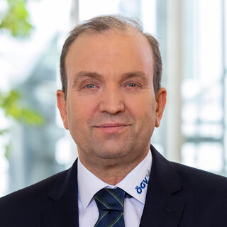 Foto von Emri Kolloni